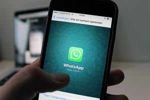 Cómo Bloquear Y Reportar Contactos Sospechosos En WhatsApp