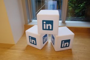 Cómo Configurar Perfiles Profesionales En LinkedIn De Manera Efectiva
